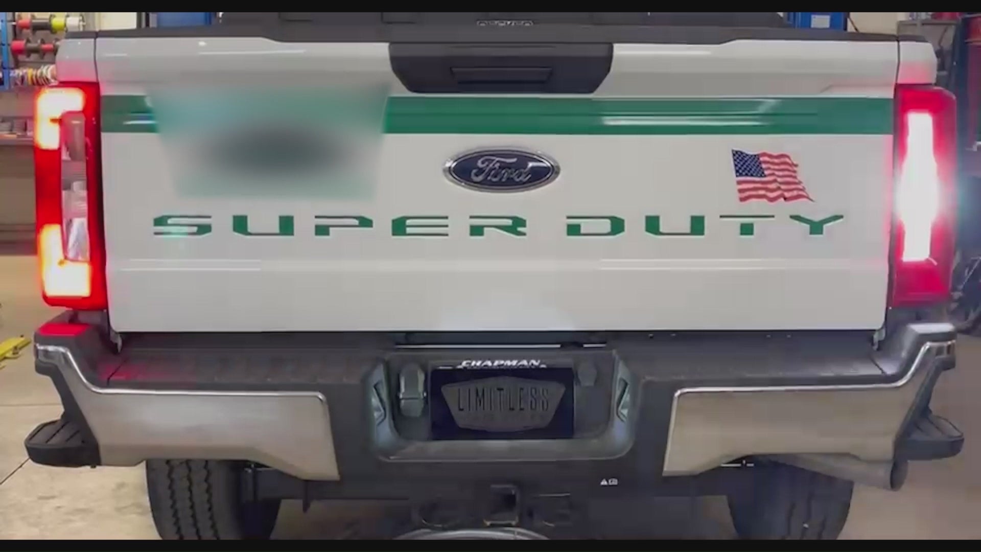 2023 - Present Super Duty Halogen Tail Light Running & Reverse Light S ...
